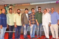 22-movie-press-meet-15