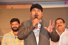 22-movie-press-meet-7