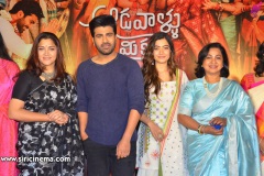 Aadavaallu-Meeku-Joharlu-Pressmeet-Photos-17