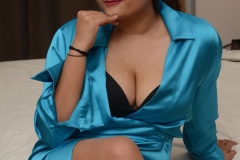 Actress-Khushboo-Tiwari-Spicy-Photos-25