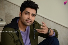 Adivi-Sesh-Interview-Photos-27