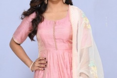 Amritha-Aiyer-new-photos-8