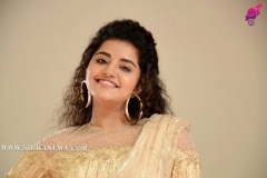 Anupama-Parameswaran-New-Photos-5