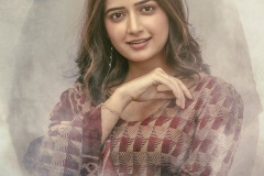 Ashika-Ranganath-playing-the-character-of-Ishika-in-Kalyan-Ram-Amigos-2