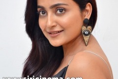 Avantika-Mishra-New-Stills-3