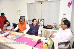 Central-Minister-Prahlad-Joshi-Met-Ashwinidatt-11