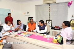 Central-Minister-Prahlad-Joshi-Met-Ashwinidatt-15