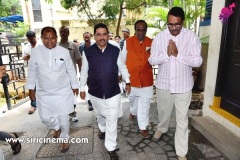 Central-Minister-Prahlad-Joshi-Met-Ashwinidatt-3