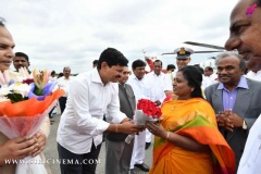 CM-K-Chandrasekhar-Rao-recevi-g-newly-appointed-Governor-Tamilisai-Soundararajan-21