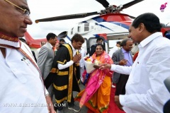 CM-K-Chandrasekhar-Rao-recevi-g-newly-appointed-Governor-Tamilisai-Soundararajan-5