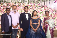 Director-Gunasekhars-Daughter-Neelima-Guna-Ravi-Prakhya-Wedding-Reception-Photos-12