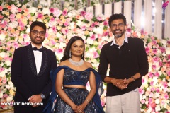 Director-Gunasekhars-Daughter-Neelima-Guna-Ravi-Prakhya-Wedding-Reception-Photos-27