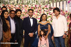 Director-Gunasekhars-Daughter-Neelima-Guna-Ravi-Prakhya-Wedding-Reception-Photos-33