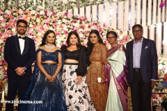 Director-Gunasekhars-Daughter-Neelima-Guna-Ravi-Prakhya-Wedding-Reception-Photos-47