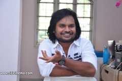 Director-Sriram-Adittya-Hero-Movie-Interview-Photos-10