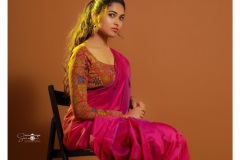 Divi-Vadthya-New-Photos-3