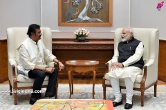 Dr.-M-Mohan-Babu-and-family-meets-PM-Modi-4