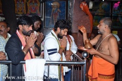 Gang-Leader-team-at-Vijayawada-Durga-temple-Machavaram-Vijayawada-Hanuman-temple-13