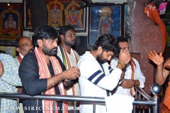 Gang-Leader-team-at-Vijayawada-Durga-temple-Machavaram-Vijayawada-Hanuman-temple-9