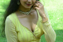 Gnana-Priya-New-Stills-18