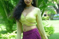 Gnana-Priya-New-Stills-4