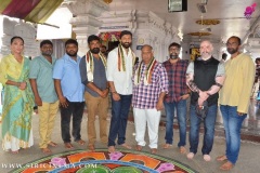 Gopi-Chand-and-BVSN-prasads-film-shoot-started-14