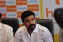 Happi-Mobiles-60TH-Store-Launch-By-Ram-Charan-20