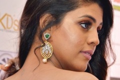 Iniya-New-Photos-9