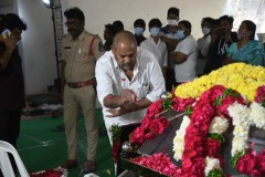 Kaikala-Satyanarayana-garu-last-rites-photos-69