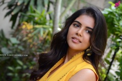 Kalyani-Priyadarshan-New-Photos-19