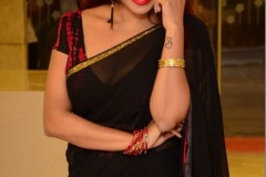 Karunya-new-pics-12