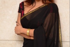 Karunya-new-pics-2