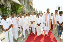 KCR-inaugurates-revamped-Yadadri-temple-Photos-64