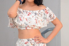 Khyati-Sharma-New-Photos-7