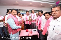 Ktr-met-municipal-incharges-and-secretaries-@-Telangana-Bhavan-8