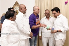 KTR-wished-Ullaalaa-Ullaalaa-movie-team-5