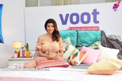 LAKSHMI-MANCHU-Interview-About-FEET-UP-WITH-THE-STARS-8