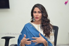 Lavanya-Tripathi-New-Stills-3