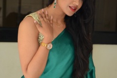 Malavika-Latest-Photos-17