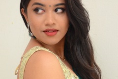 Malavika-Latest-Photos-8