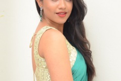 Malavika-Latest-Photos-9