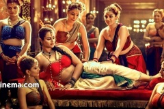 Mammootty’s-‘Mamangam’-movie-on-21st-Nov-3