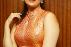 Manjusha-New-Stills-9