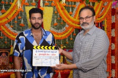 Mega-Prince-Varun-Tej-launches-new-movie-with-Praveen-Sattaru-as-the-hero-3