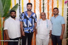 Mega-Prince-Varun-Tej-launches-new-movie-with-Praveen-Sattaru-as-the-hero-4