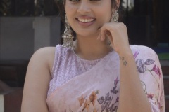 Nanditha-Swetha-Interview-Photos-7