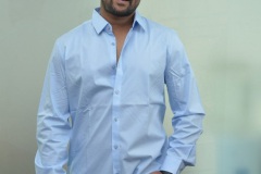 1_Nani-Interview-Syam-Singarai-Photos-9