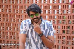 Naveen-Chandra-Ghani-movie-Interview-Photos-15