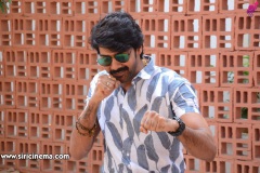 Naveen-Chandra-Ghani-movie-Interview-Photos-16