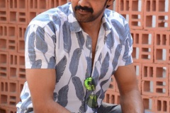 Naveen-Chandra-Ghani-movie-Interview-Photos-21